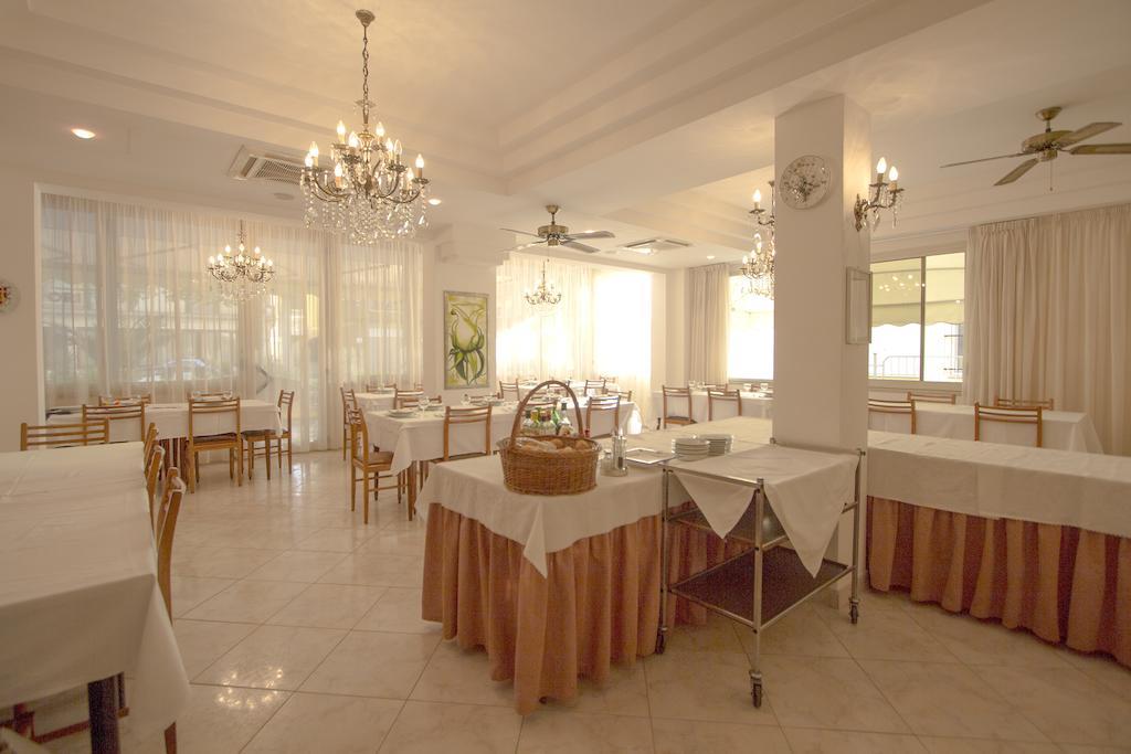 Casa Portofino Rooms&Breakfast Cesenatico Eksteriør billede