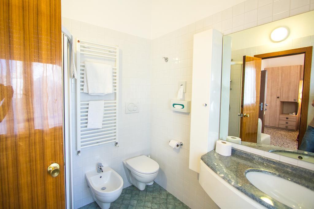 Casa Portofino Rooms&Breakfast Cesenatico Værelse billede