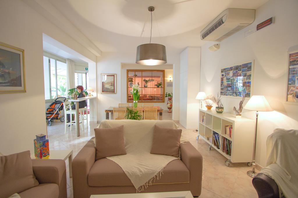 Casa Portofino Rooms&Breakfast Cesenatico Eksteriør billede